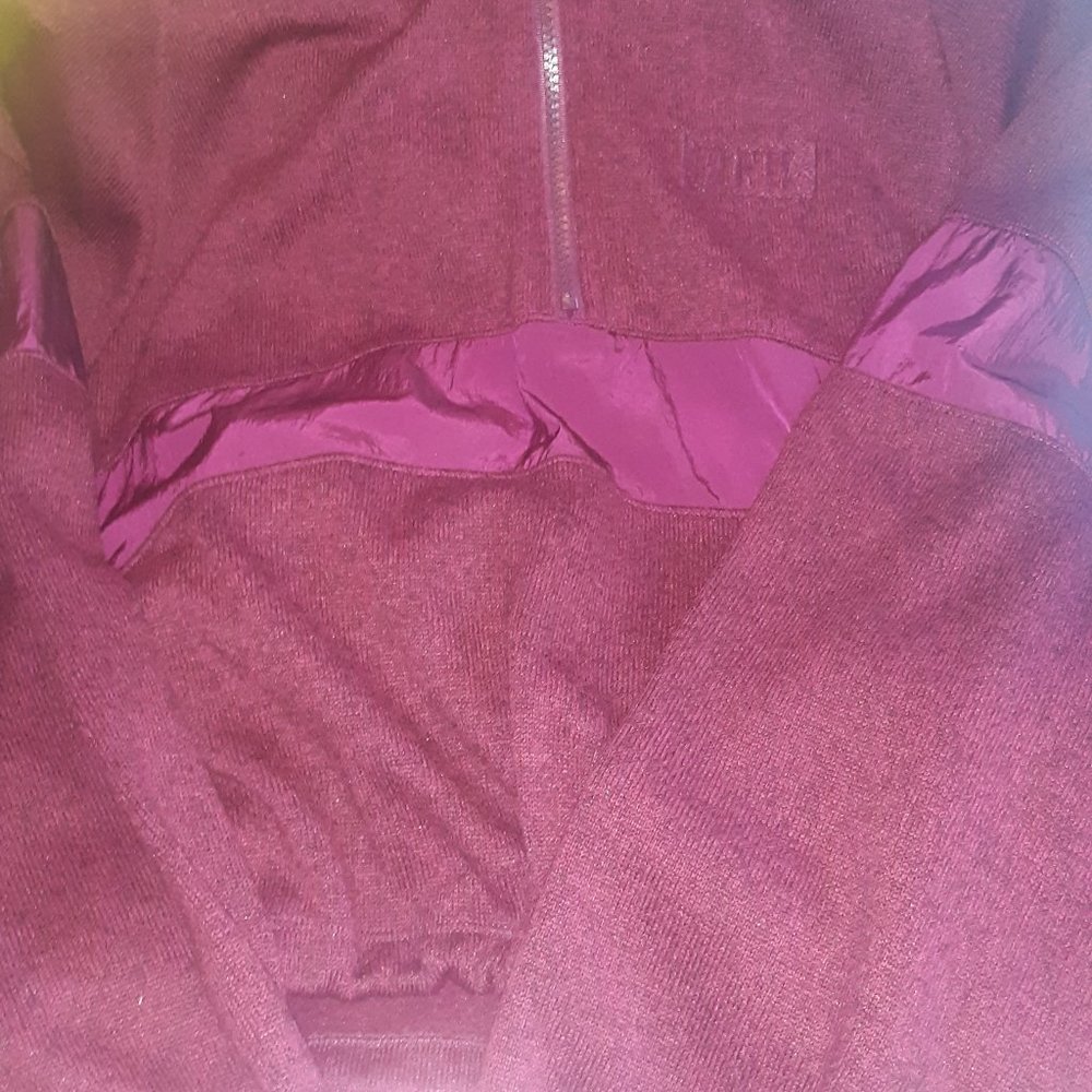 Pullover sport hoodie vs pink